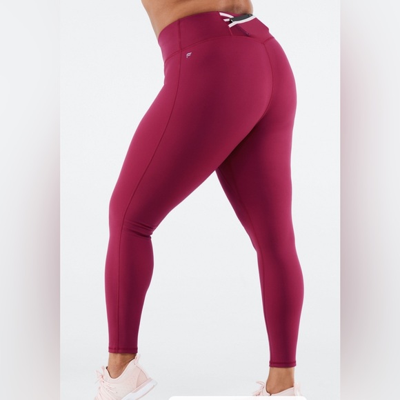 Fabletics Infinity Motion 365 High Waisted Leggings color cherry red Size 4X - Picture 1 of 16